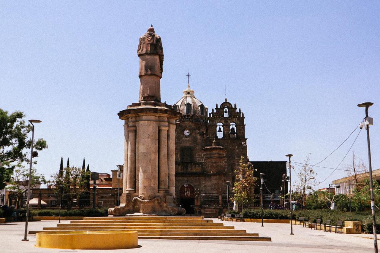 Real Santuario Aparthotel Guadalajara Exterior photo